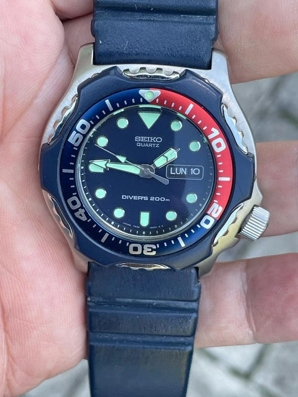 Seiko monster 200 metri pepsi diver quartz