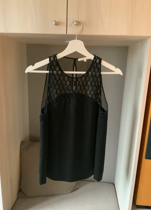 haut habillé, brand: Maje, condizioni: Ottime, taglia: M / IT 42 / EU 38, €15.00, €16.45 include la Protezione acquisti