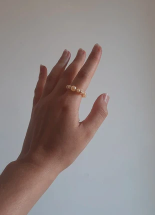 Adorable bague en perles, marke: Me, zustand: Neu, größe: 63.5 mm / 20.2 mm Ø, 2,00 €, 2,80 € inklusive Vinted-Käuferschutz