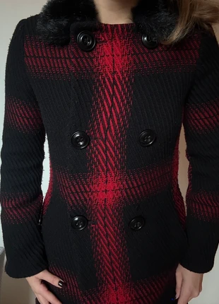 Vintage Tartan Peacoat, brand: MNG Suit, condizioni: Ottime, taglia: S / IT 40 / EU 36, €25.00, €26.95 include la Protezione acquisti