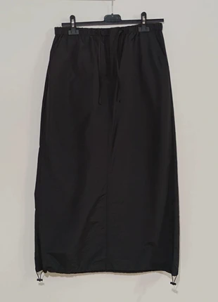 Gonna Nera lunga, brand: Mango, condizioni: Ottime, taglia: M / IT 42 / EU 38, €7.00, €8.05 include la Protezione acquisti