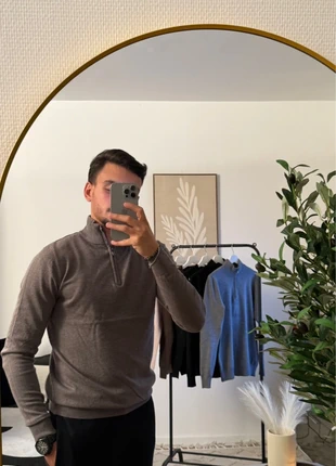 Pull taupe à col zippé - coffee, marque: Kenzarro, état: Neuf avec étiquette, taille: M, 19,99 €, 21,69 € Protection acheteurs incluse