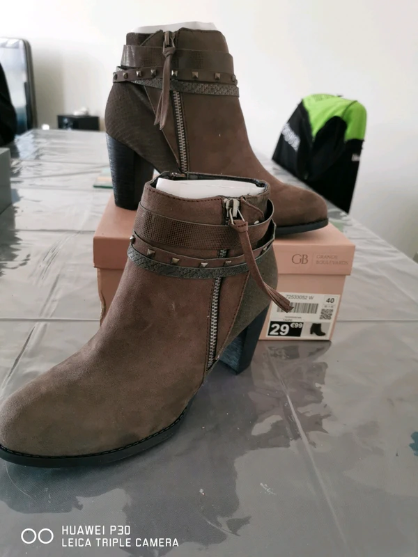 Bottine brune