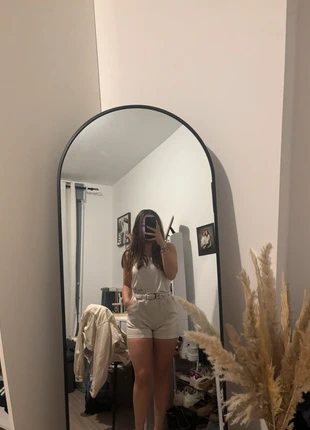 Short pimkie beige, marque: Pimkie, état: Bon état, taille: XXS / 32 / 4, 4,00 €, 4,90 € Protection acheteurs incluse