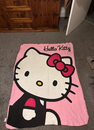 Hello kitty blanket, brand: Hello Kitty, condition: Very good, £4.00, £4.62 includes Buyer Protection