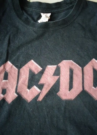 T Shirt : ACDC / Taille : M / Gildan, marca: Gildan, estado: Muito bom, tamanho: M, €9.90, €11.10 inclui Proteção do Comprador