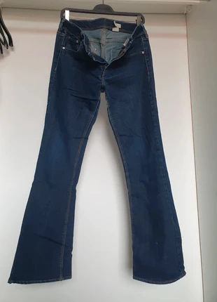 Jean &loyal, merk: &Loyal, staat: Heel goed, maat: L / 40 / 12, € 6,00, € 7,00 inclusief Kopersbescherming