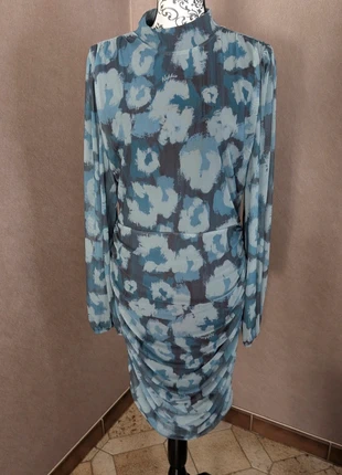 Nikkie dames jurk winter 42 navy kleur in perfecte staat, merk: NIKKIE, staat: Nieuw zonder prijskaartje, maat: XL / 42 / 14, € 24,95, € 26,90 inclusief Kopersbescherming