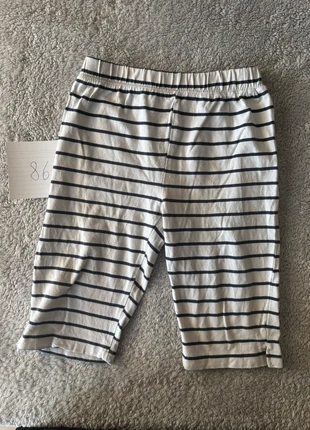 Dreiviertel Hose, staat: Goed, maat: 18-24 maanden / 86 cm, € 1,00, € 1,75 inclusief Kopersbescherming