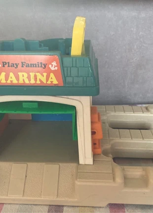 Base nautique fisher Price Marina, brand: Fisher Price, condition: Very good, size: 3 years / 98 cm, €8.00, €9.10 includes Buyer Protection