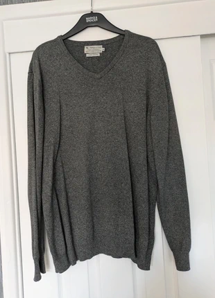 Tu men's V-neck jumper, brand: TU, condition: Good, size: M, £3.00, £3.85 includes Buyer Protection