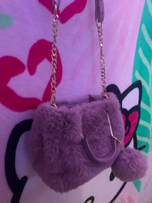 Lavender/Lilac fluffy Isaac Mizrahi purse 3