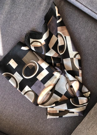 Foulard vintage 90, brand: Vintage, condition: Very good, €12.00, €13.30 includes Buyer Protection