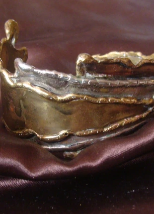 Bracelet manchette rigide - style brutaliste, condition: Good, €30.00, €32.20 includes Buyer Protection