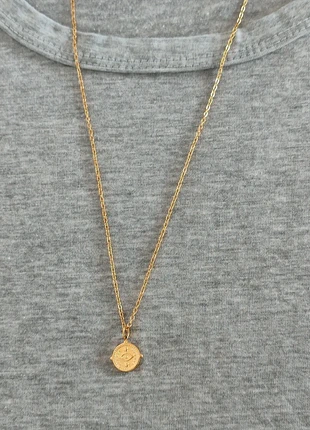 Collier minimaliste doré avec médaillon soleil œil, chaîne et pendentif en acier inoxydable, staat: Heel goed, € 12,00, € 13,30 inclusief Kopersbescherming
