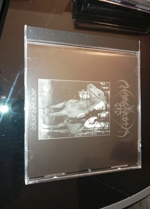 Nargaroth - Herbstleyd
CD, estado: Nuevo sin etiquetas, 11,00 €, 12,25 € Protección al comprador incluida