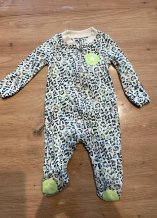 Grenouillère converse, marque: Converse, état: Très bon état, taille: 1-3 mois / 56 cm, 4,00 €, 4,90 € Protection acheteurs incluse