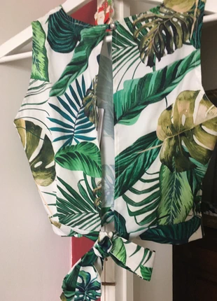 Croc Top soie , marke: Marta Barcala, zustand: Neu, mit Etikett, größe: M / 38 / 10, 9,50 €, 10,68 € inklusive Vinted-Käuferschutz