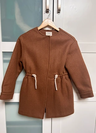 Abrigo marrón de lana ZARA niña talla 10 con cuerda ajustable – estilo clásico elegante, marque: Zara, état: Très bon état, taille: 10 ans / 140 cm, 13,50 €, 14,88 € Protection acheteurs incluse