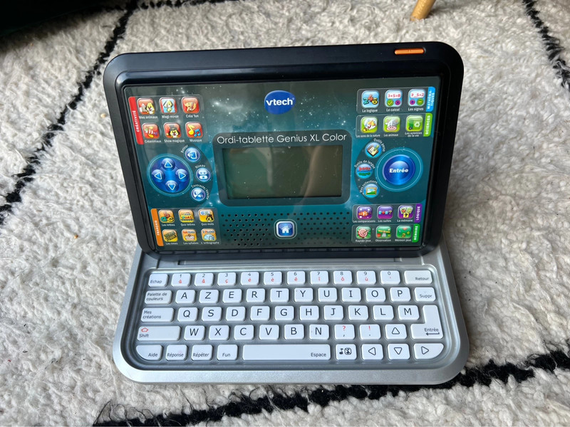 ordinateur tablette éducative- Genius XL noir - VTech