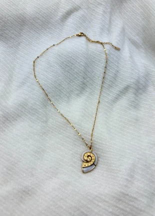 Collier bohème or ajustable en acier inoxydable à motifs coquillage, fossile nacré - boheme, marque: Boheme, état: Très bon état, 10,00 €, 11,20 € Protection acheteurs (Pro) incluse