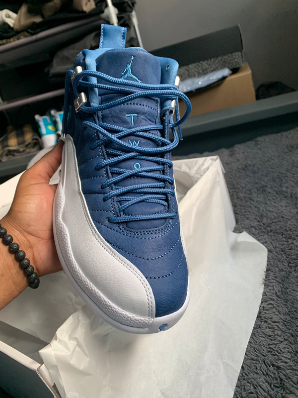 Jordan 12 near sales me