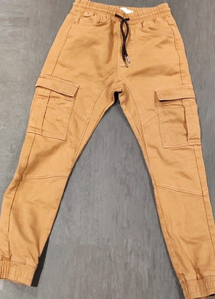 Pantalon cargo, brand: Jules, condizioni: Ottime, taglia: S, €5.00, €5.95 include la Protezione acquisti