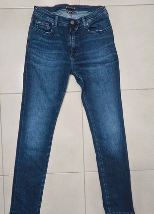 Jeans Tommy Hilfiger, marque: Tommy Hilfiger, état: Neuf sans étiquette, taille: XS, 10,00 €, 11,20 € Protection acheteurs incluse