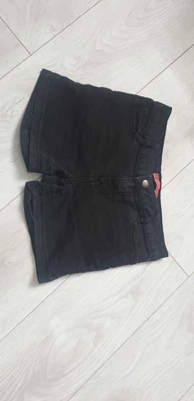 Short noir 12 ans
