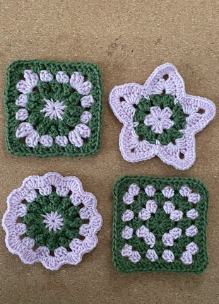 Sous-verres en crochet dépareillées roses et verts, brand: Fait Main, condition: Very good, €7.00, €8.05 includes Buyer Protection