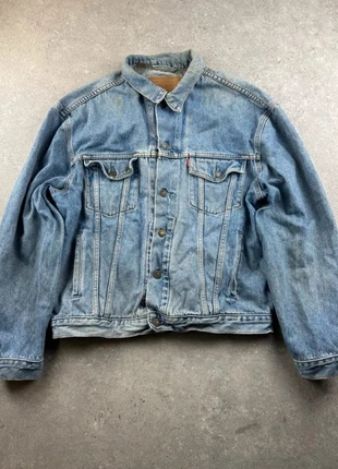 Veste Levi’s Trucker 70503 – Denim Bleu Vintage (Taille L) Authentique & Iconique, marque: Levi Strauss & Co., état: Très bon état, taille: L, 25,00 €, 26,95 € Protection acheteurs incluse