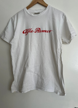 T shirt, merk: Alfa Romeo, staat: Heel goed, maat: S / 36 / 8, 2,00 €, 2,80 € inclusief Kopersbescherming