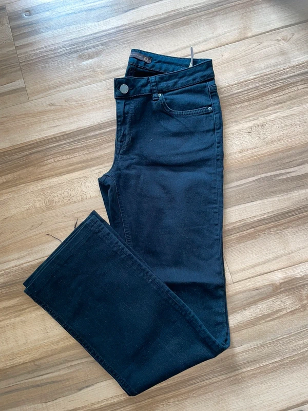 Jeans large