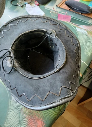 Chapeau country, marke: Country, zustand: Sehr gut, größe: Einheitsgröße, 13,00 €, 14,35 € inklusive Vinted-Käuferschutz