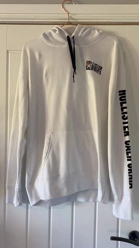 White hollister hoodie deals