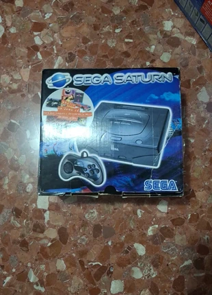 Sega Saturn Console with Box + 2 Controllers + 4 Games - Original!, marca: Sega, estado: Muy bueno, tamaño: Talla única, 300,00 €, 315,70 € Protección al comprador incluida