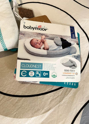 Babymoov Réducteur anti-coliques CloudNest - bouillotte intégrée