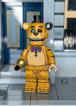 Figurine golden Freddy five night at Freddy, marque: Five Nights at Freddy's, état: Très bon état, taille: Taille unique, 3,99 €, 4,89 € Protection acheteurs (Pro) incluse