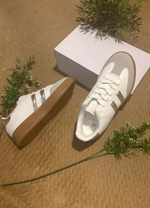 Baskets pour femmes, marque: Sneakers, état: Neuf sans étiquette, taille: 36, 17,00 €, 18,55 € Protection acheteurs incluse