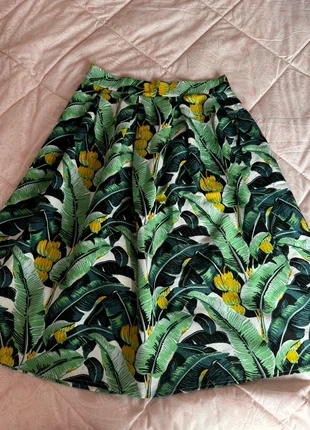 Gonna Midi stampa, brand: Jestoms, condizioni: Ottime, taglia: M / IT 42 / EU 38, €8.00, €9.10 include la Protezione acquisti