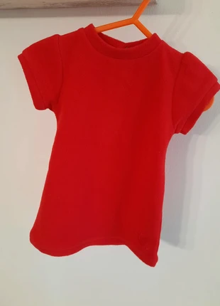 Robe rouge toucher doux, brand: Kitchoun, condizioni: Ottime, taglia: 3-6 mesi / 62 cm, €3.00, €3.85 include la Protezione acquisti