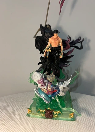 Action figure zoro roronoa, marca: OnePiece, estado: Novo sem etiquetas, tamanho: Tamanho único, €39.00, €41.65 inclui Proteção do Comprador