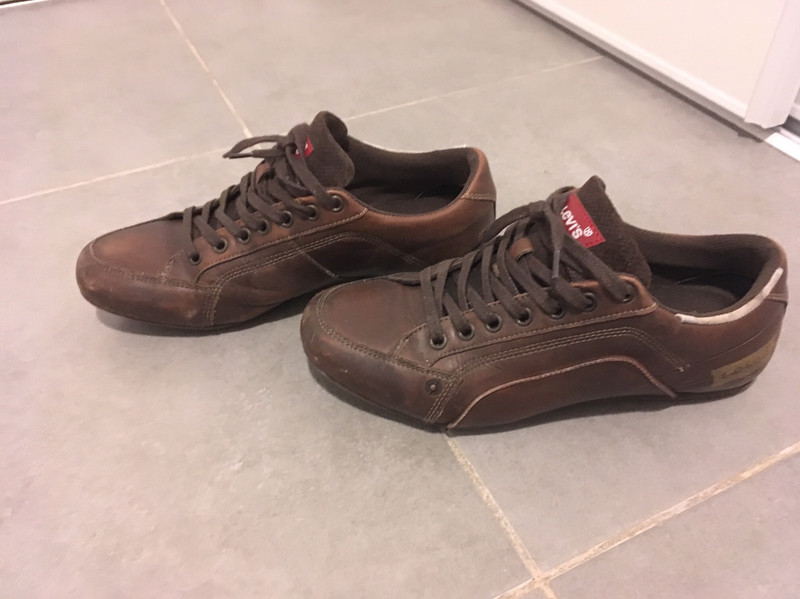 Chaussures Levi’s cuir  1
