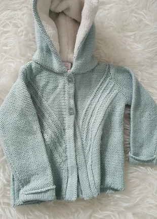 Schönes Jäckchen , merk: Baby Club, staat: Goed, maat: 6-9 maanden / 68 cm, € 2,00, € 2,80 inclusief Kopersbescherming