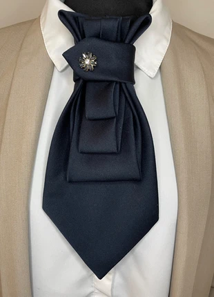 Cravatta gioiello spilla vintage fatta a mano 074, brand: Vintage Dressing, condizioni: Ottime, €14.90, €16.35 include la Protezione acquisti