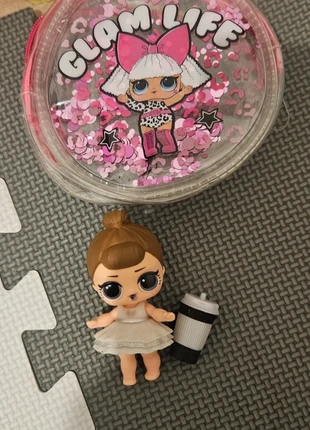 Mignonne petite poupée lol avec porte monnaie paillettes neuf 🍁, brand: L.O.L. Surprise, condition: New without tags, size: One size, €5.00, €5.95 includes Buyer Protection