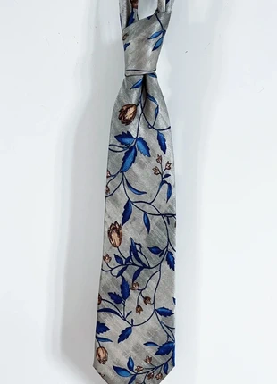 Cravate 100% soie armand thierry, marque: Armand Thierry, état: Très bon état, 12,00 €, 13,30 € Protection acheteurs incluse