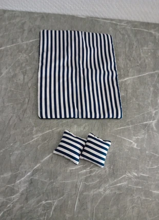 Ensemble couette et coussins pour poupée mannequin/barbie, marke: lespetitesmainscreatives, zustand: Neu, größe: Einheitsgröße, 4,50 €, 5,43 € beinhaltet Vinted-Käuferschutz Pro