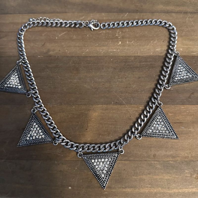 Rhinestone marcasite triangle curb link statement necklace 2