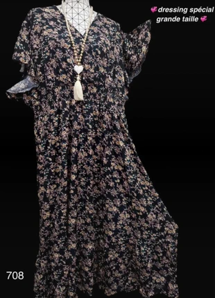 Robe maxi noire fleurie taille 50 – élégante & fluide à manches volantées, marke: Mylène, zustand: Neu, größe: 5XL / 50 / 22, 16,14 €, 17,65 € beinhaltet Vinted-Käuferschutz Pro